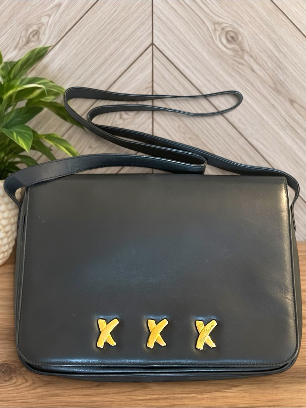 PALOMA PICASSO Vintage Triple X Leather Crossbody/Shoulder Bag Made in Italy